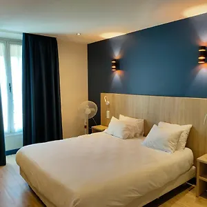 Modern Est 2* Parijs