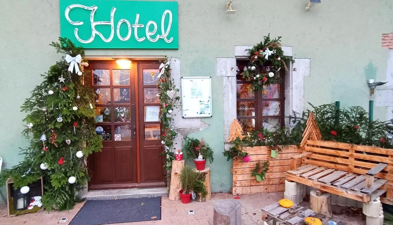 Le Saint Vincent Hotel Apremont  Apremont (Savoie)